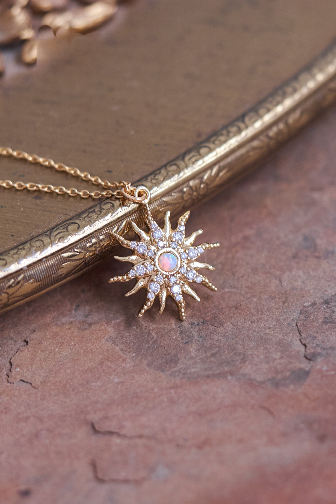 Sun opal necklace
