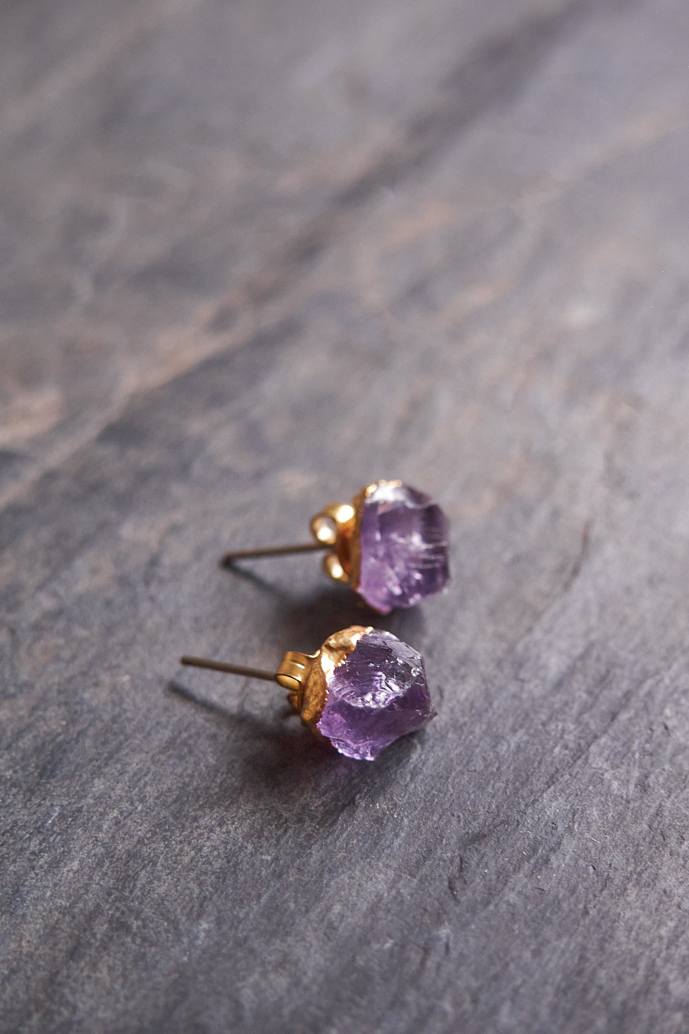 Raw amethyst stud earrings