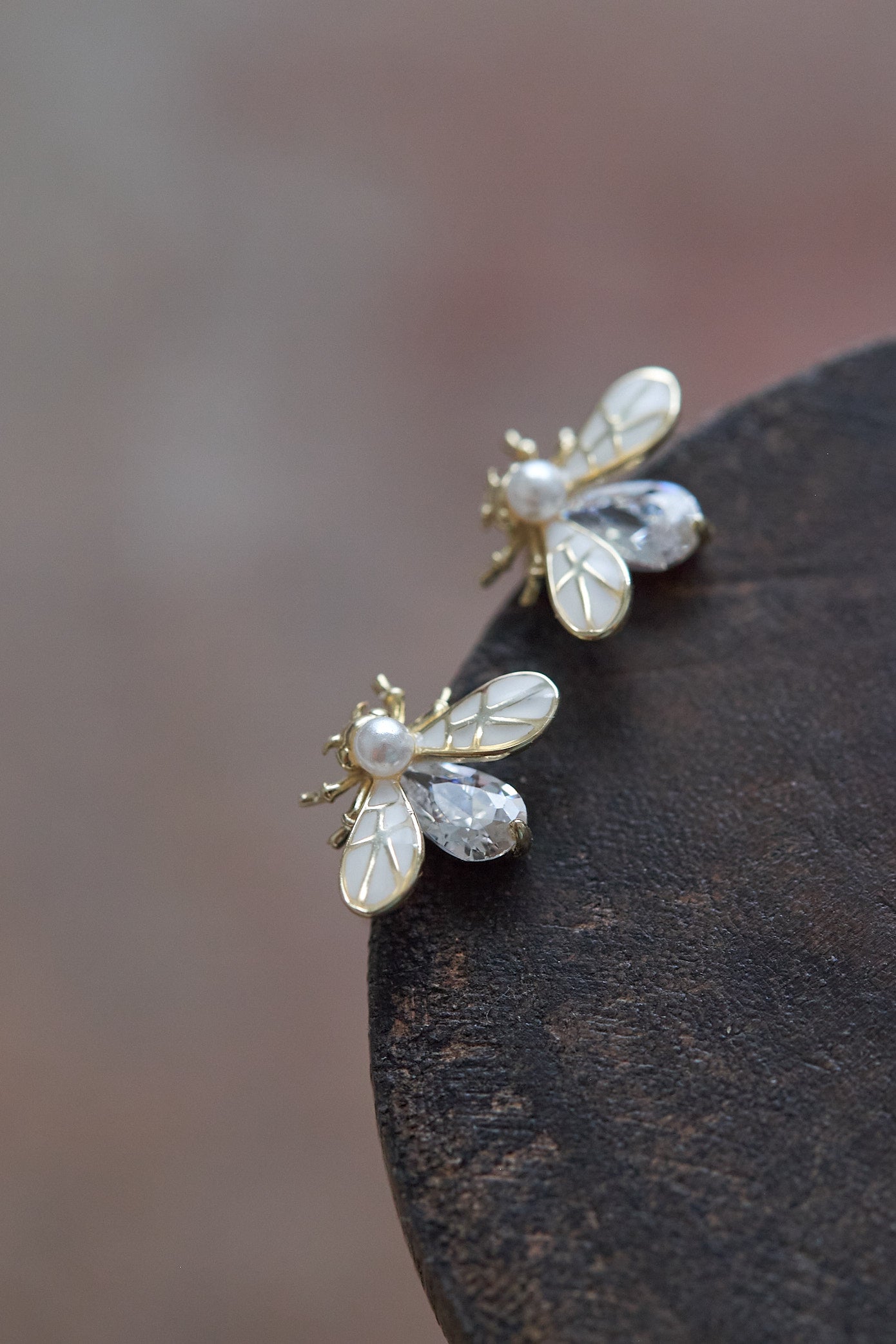 Firefly pearl earrings